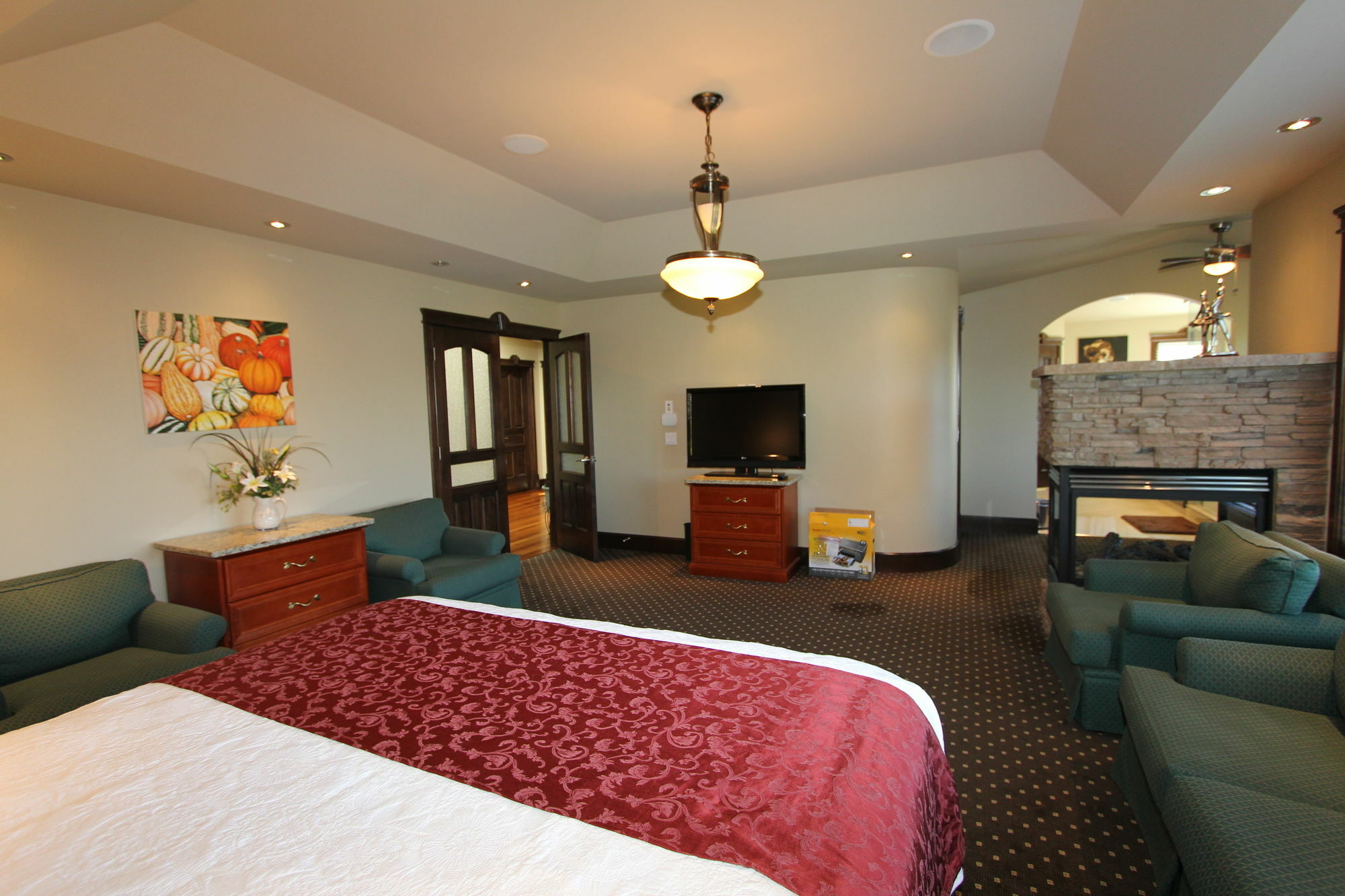 Westmount River Inn Калгари Экстерьер фото